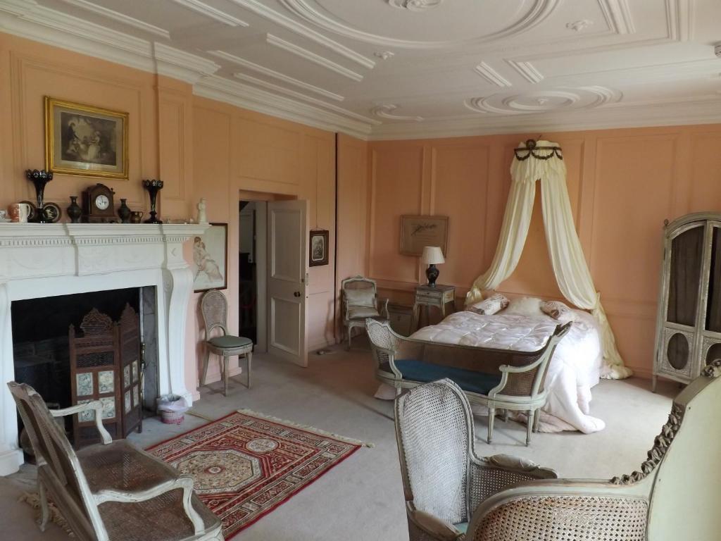 Trereife House