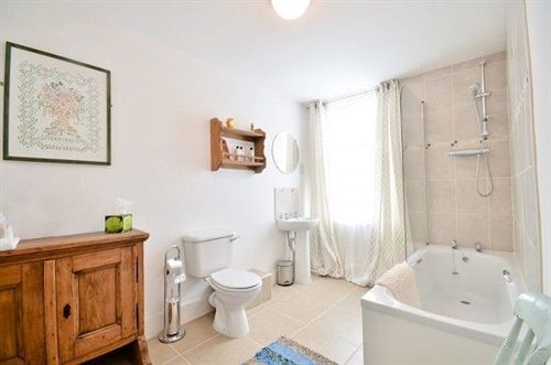 Trereife House 3*
